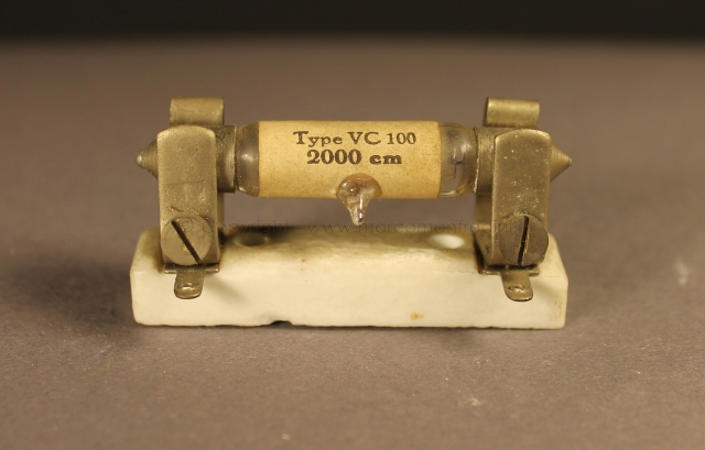 Condensatore sottovuoto mod. VC100 della Loewe anni '20 Componenti