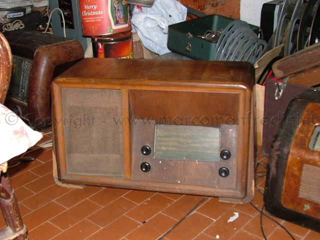 Alcor a sviluppo orizzontale Radio artigianali Alcor a sviluppo orizzontale Radio artigianali