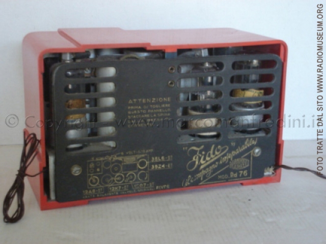 Radiomarelli Fido RD76 Rosso Radio rare o inedite Radiomarelli Fido RD76 Rosso Radio rare o inedite